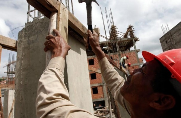 Venezuela inicia la construcción de casi 2.000 viviendas para los afectados por terremotos – bancaynegocios.com