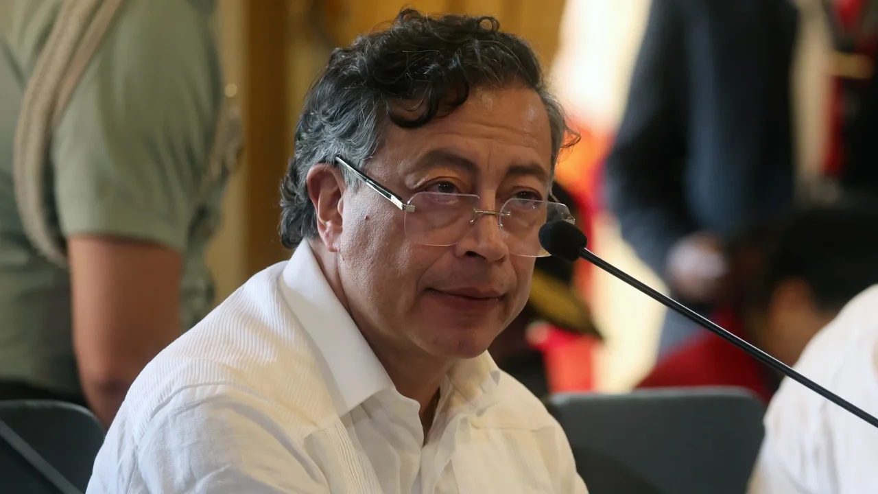 Validando 67 años de la peor dictadura que ha tenido América Latina: politóloga sobre la visita de Petro a Cuba | NTN24.COM