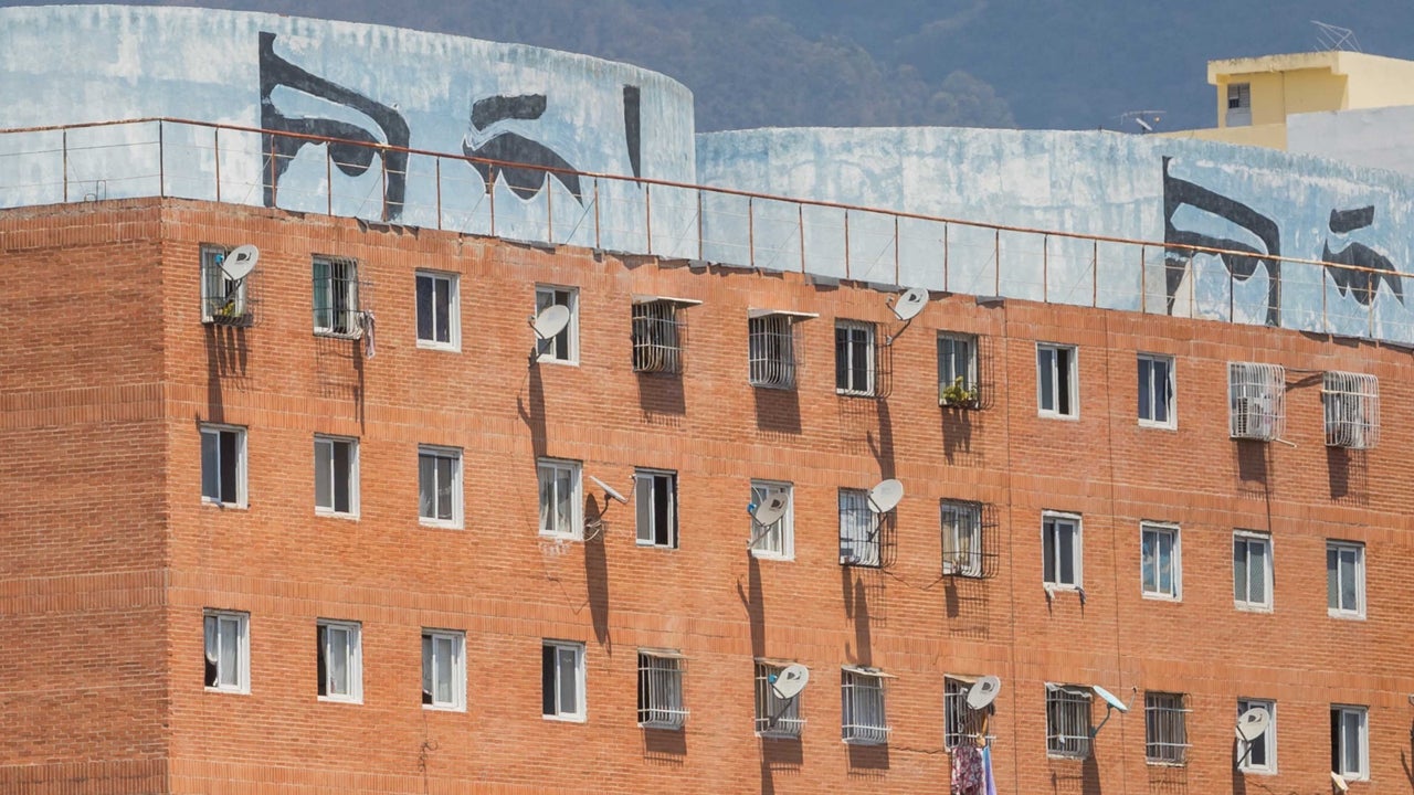 Asamblea afín al régimen aprobó polémica “ley de arrendamientos” tras terremotos y en medio de temor de propietarios a alquilar en Venezuela | NTN24.COM