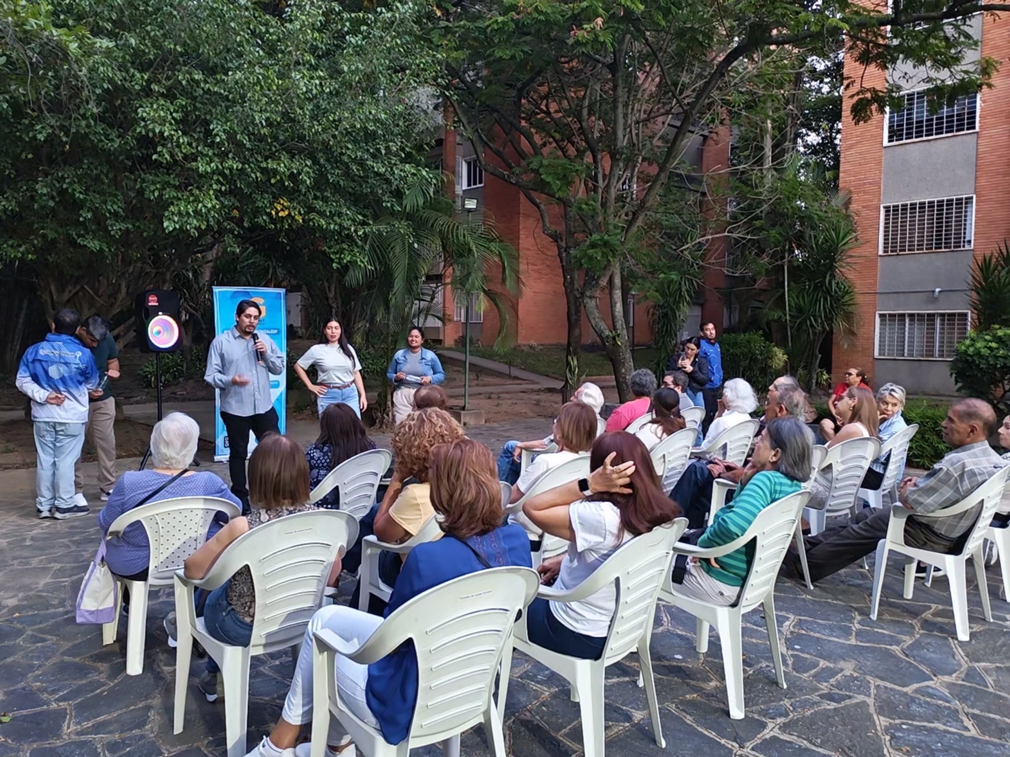 CHACAO ACTIVÓ PROGRAMA INTEGRAL DE SALUD MENTAL PARA BRINDAR CONTENCIÓN EMOCIONAL A VECINOS TRAS EL TERREMOTO