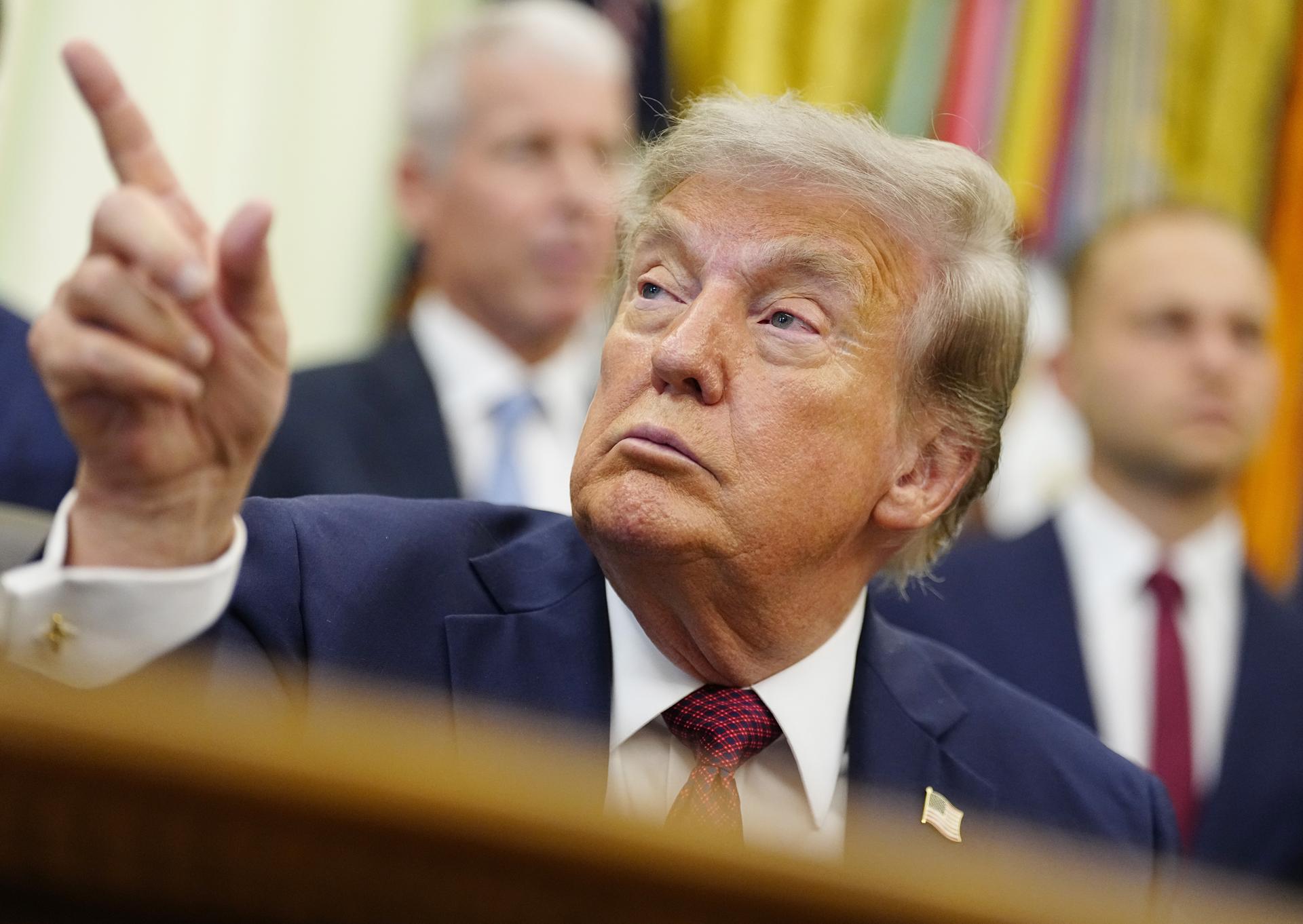 Trump reavivó sus insinuaciones sobre Venezuela con una publicación polémica