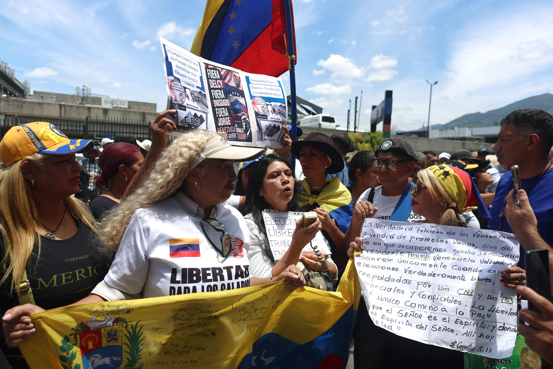 Sindicalistas exigieron que diálogo entre chavismo y oposición no se realice “a espaldas” del pueblo