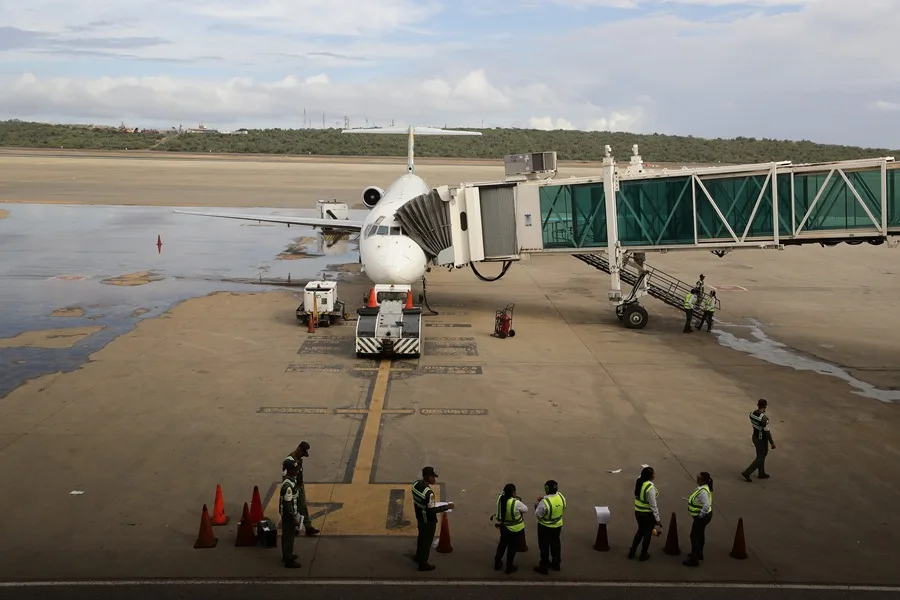 El aeropuerto Simón Bolívar de Caracas reabrirá el 5 de agosto para operaciones de carga tras el doble terremoto – EFE