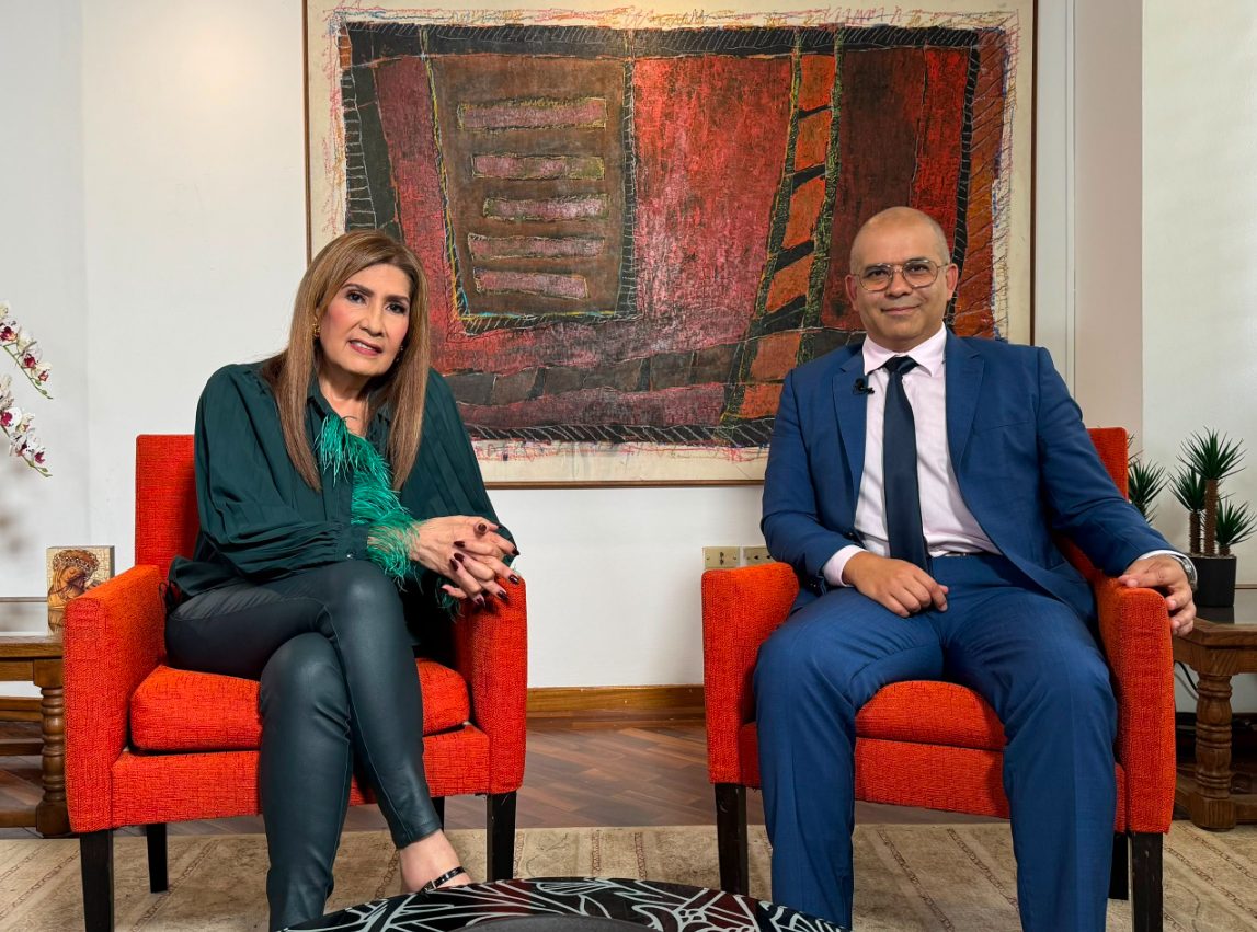 Eugenio Martínez estimó que los venezolanos ansían ver de vuelta a María Corina Machado