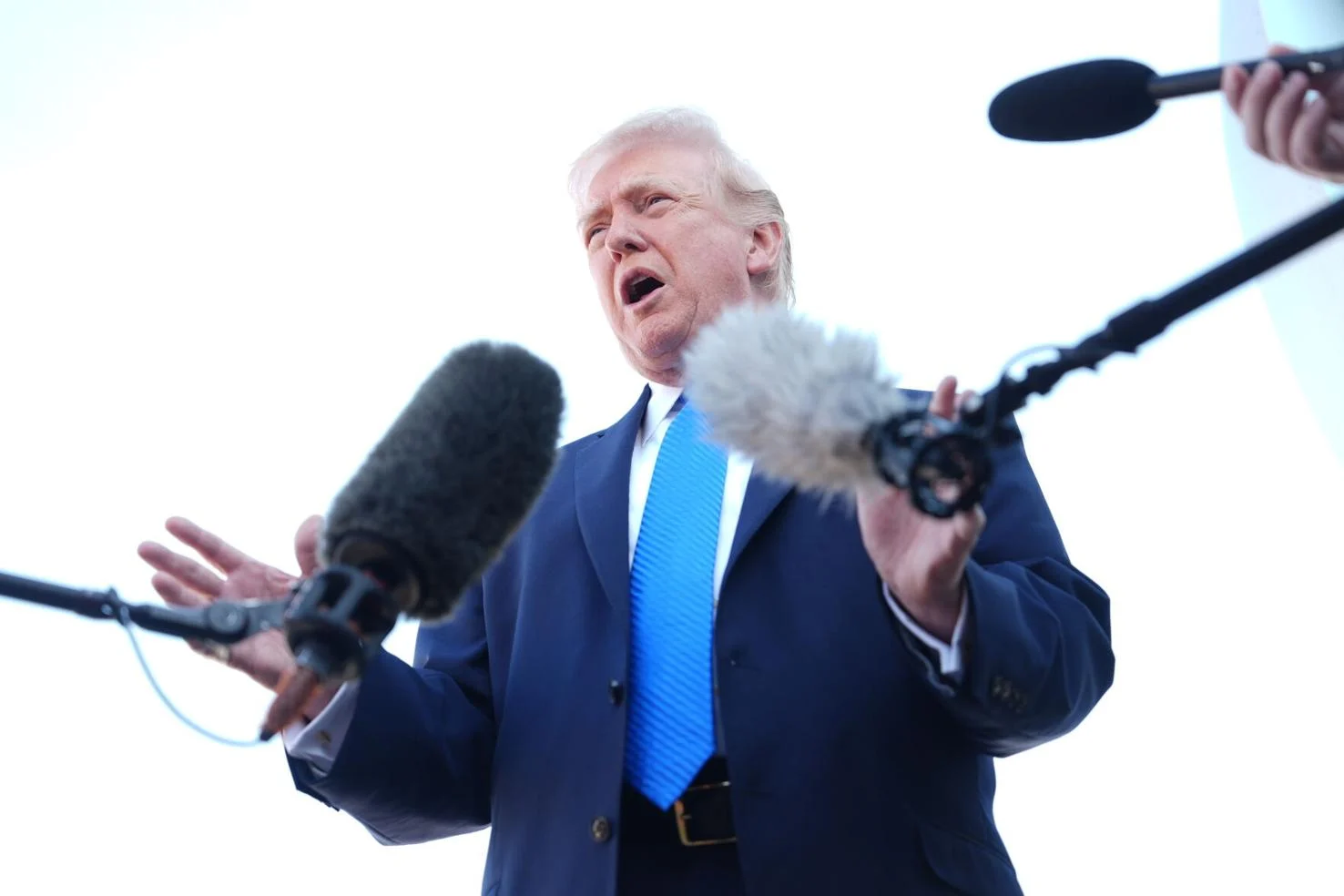 Trump se refirió a la compra de crudo venezolano para afirmar que hace 