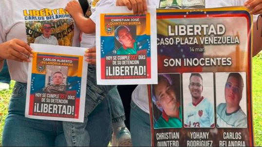 Familiares exigen que la mesa de diálogo interceda por los presos políticos del caso Plaza Venezuela