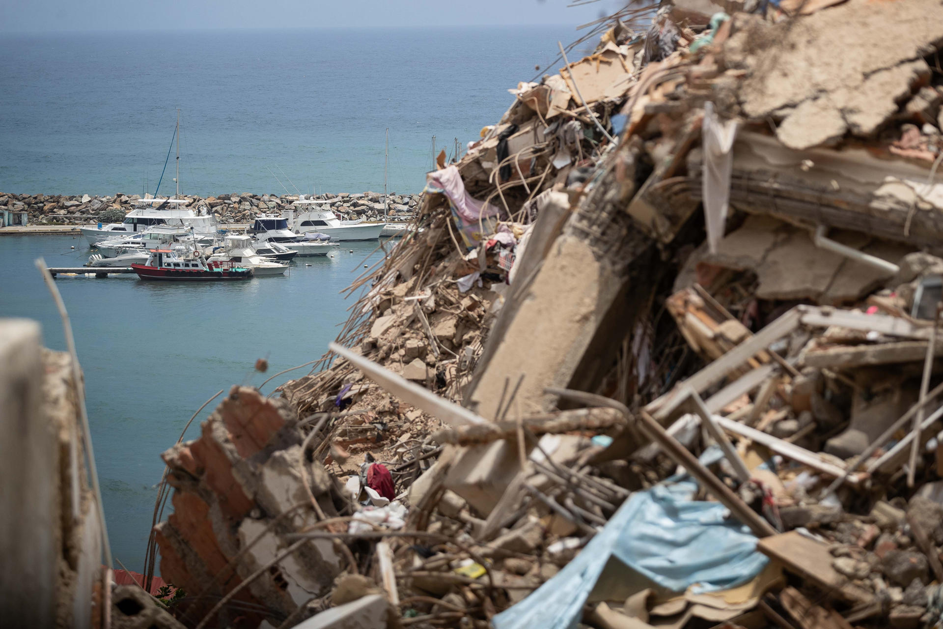 Diez días después, el chavismo reapareció con un balance que sumó 579 fallecidos más por los terremotos