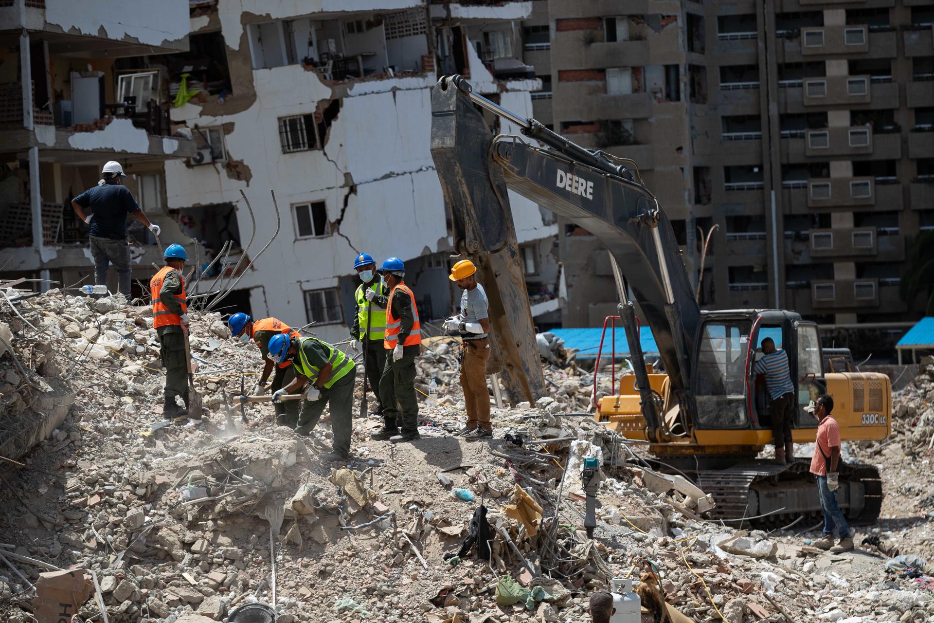 Chavismo aumentó la cifra oficial de desaparecidos en La Guaira tras los terremotos