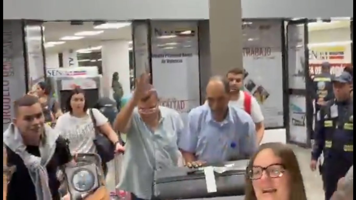 VIDEO: regresó Juan Pablo García, coordinador de Vente Venezuela con más de siete años en el exilio