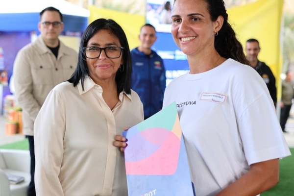 BDT entrega financiamientos a comerciantes afectados en La Guaira tras doble terremoto – bancaynegocios.com