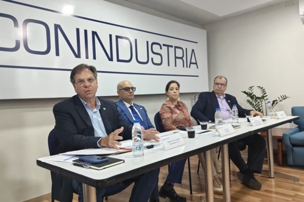 Conindustria, CVC y Pnud trazan fases operativas para reconstruir a Venezuela