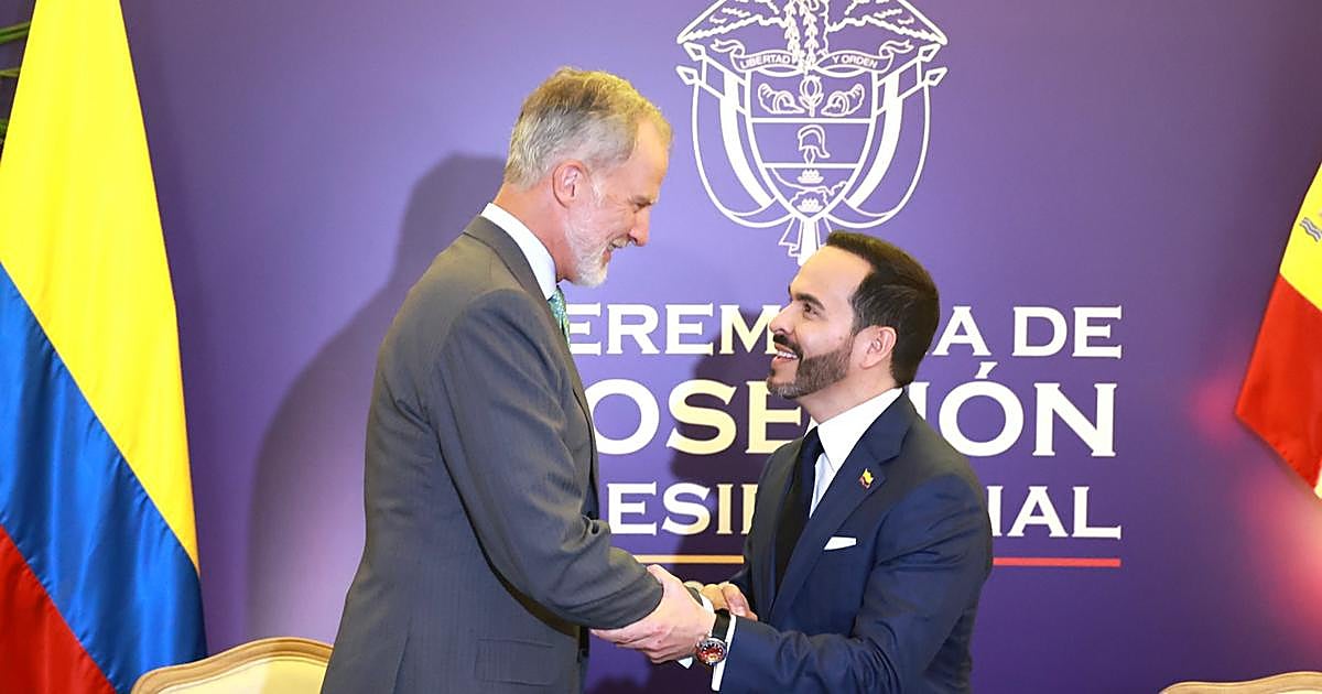 Espriella cita a Adolfo Suárez en su discurso inicial como presidente de Colombia: «Puedo prometer y prometo»