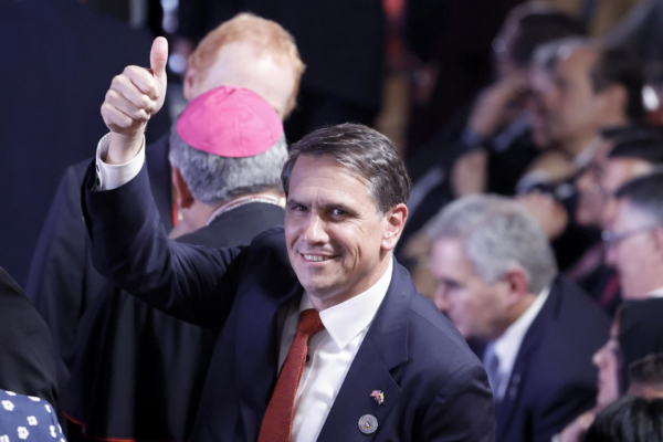 Todd Blanche, exabogado de Trump, es designado como fiscal general de Estados Unidos – bancaynegocios.com