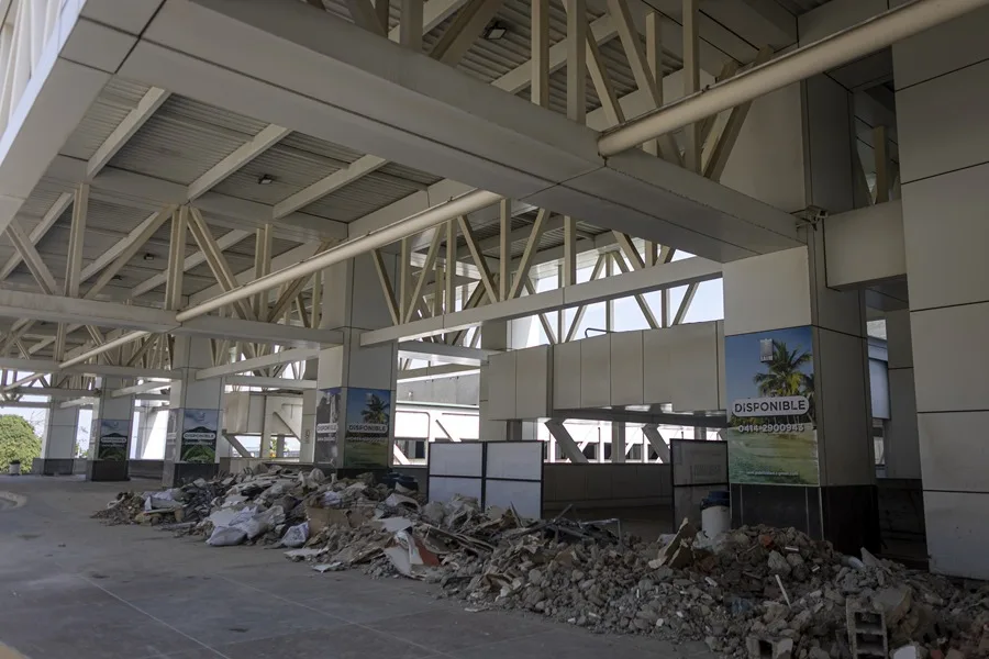 Venezuela instala terminales temporales en su principal aeropuerto afectado por los terremotos – EFE