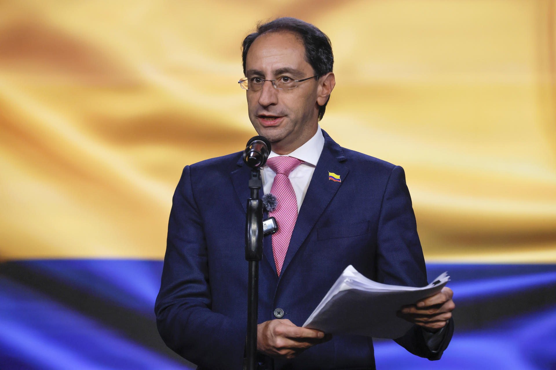 Nuevo gobierno de Colombia busca reactivar el comercio con Venezuela en articulación con EEUU