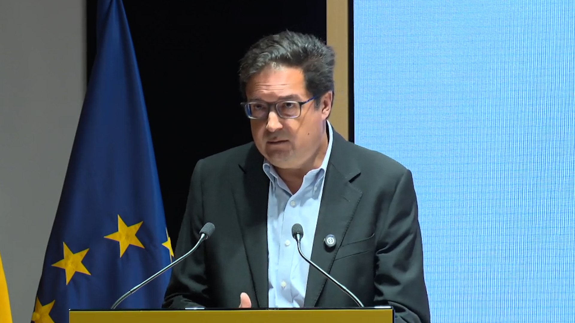 Moncloa, la Xunta, el PP defienden la fábrica china frente a los informes de Defensa: “Se analizará la inversión”, pero convencidos del proyecto