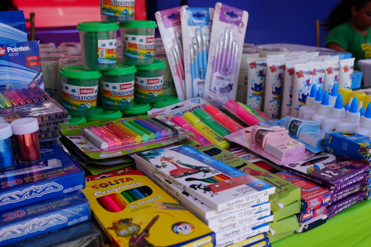 Comprar la lista completa de útiles escolares se volvió un lujo imposible para los venezolanos