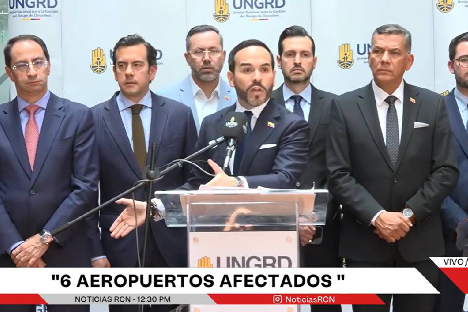 Presidente de Colombia confirma más de 100 fallecidos y 80 heridos por terremoto de 7.4 | TalCual