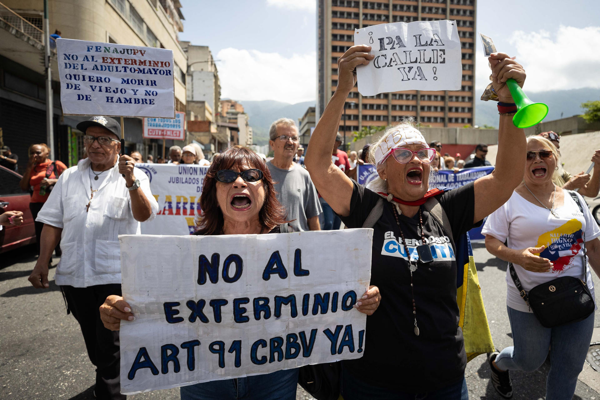 Pensionados llevaron su reclamo a la mesa de diálogo entre el régimen de Delcy y la AN de 2015