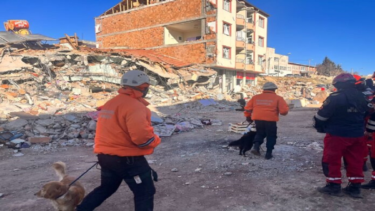 Terremoto en Colombia | Venezuela envía ayuda humanitaria y a la Brigada Internacional Simón Bolívar para prestar asistencia en labores de rescate