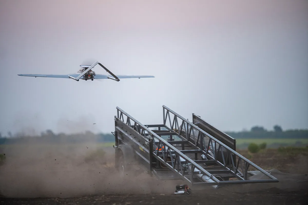 Al menos 13 muertos y 39 heridos: los drones ucranianos vuelven a atacar el corazón petroquímico de Rusia