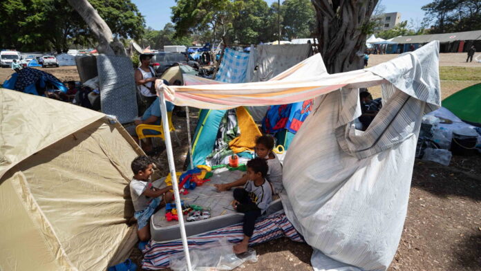 Cáritas Venezuela pide evitar la creación de refugios improvisados tras el doblete sísmico