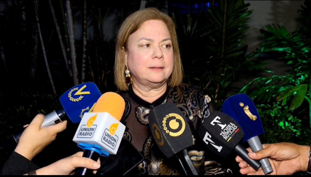Tiziana Polesel: Los terremotos y la inestabilidad eléctrica frenan la producción nacional