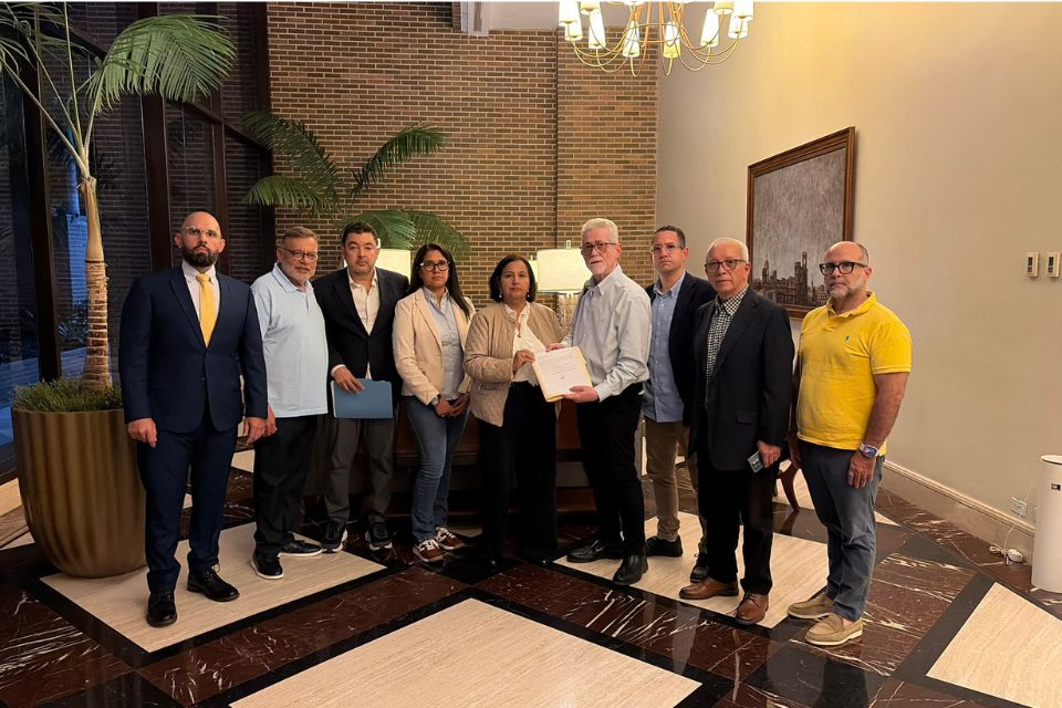 Dirigentes de Bolívar piden incluir crisis de servicios y derechos laborales en diálogo | TalCual
