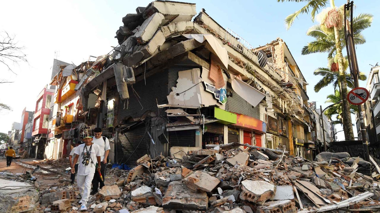 Así han sido los milagrosos rescates a víctimas del terremoto en Colombia y los que están en curso | NTN24.COM