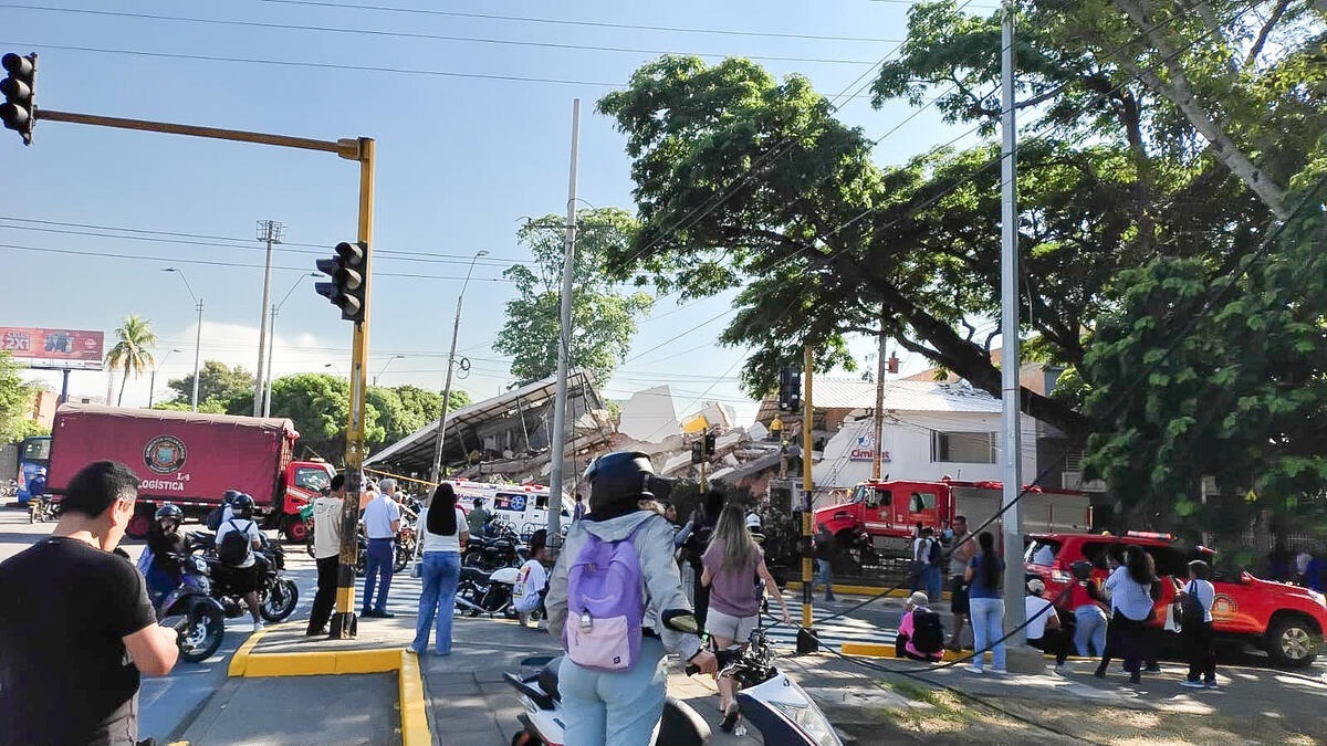 El Salvador envía 100 toneladas de ayuda humanitaria a Colombia tras terremoto