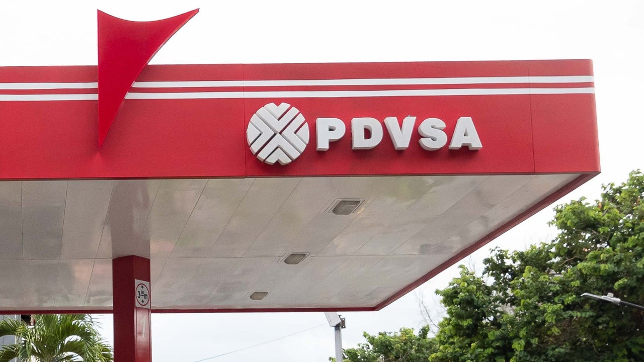 Transparencia Venezuela advierte que 72% de la flota operativa bajo control de PDVSA presenta algún tipo de irregularidad | NTN24.COM