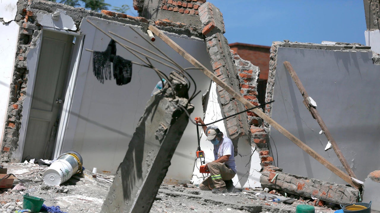 Jugador del Deportivo Cali sufrió fractura tras intentar huir de su vivienda en medio del trágico terremoto en Colombia | NTN24.COM