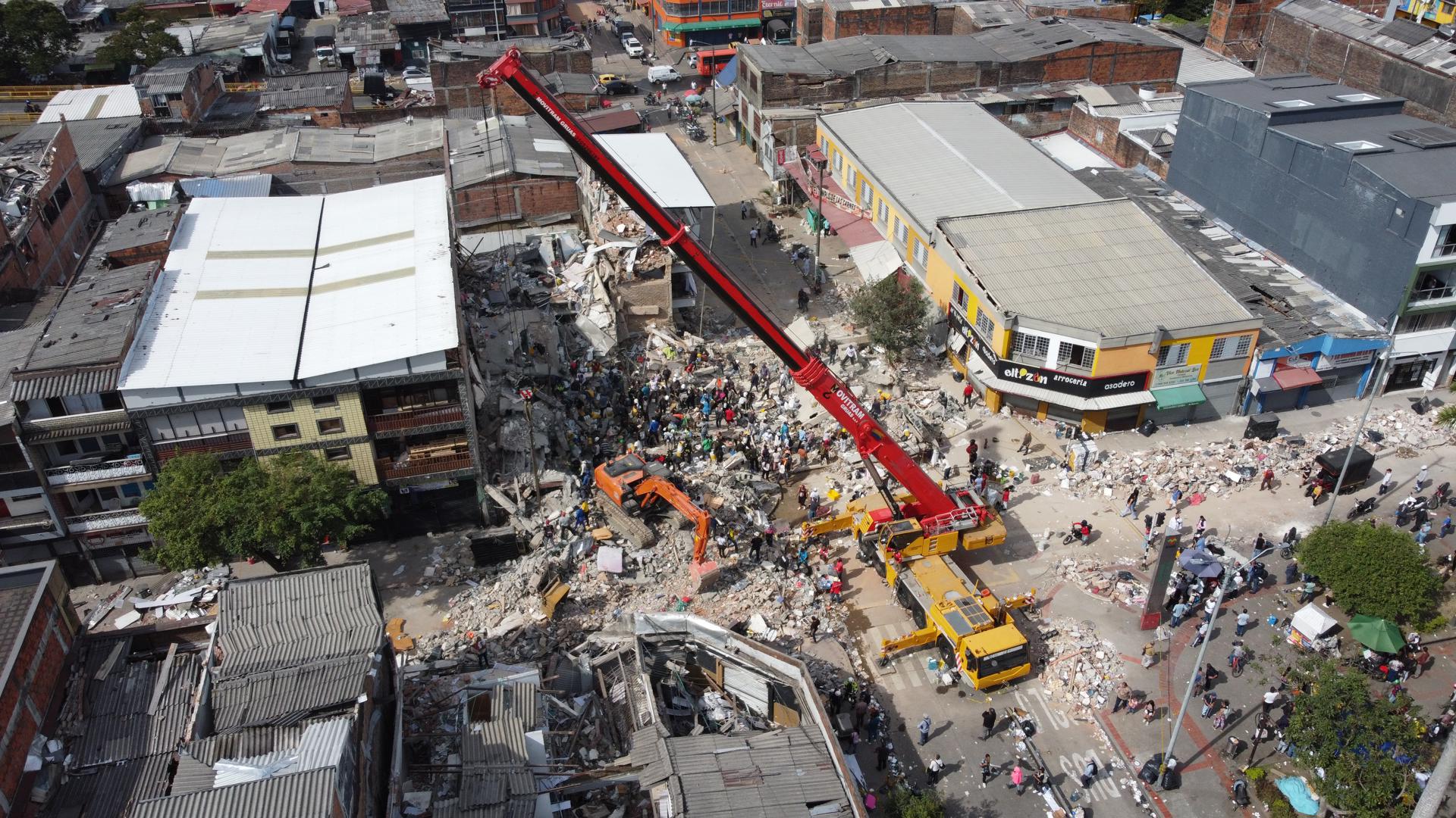 EEUU envía rescatistas para apoyar a regiones de Colombia golpeadas por el sismo