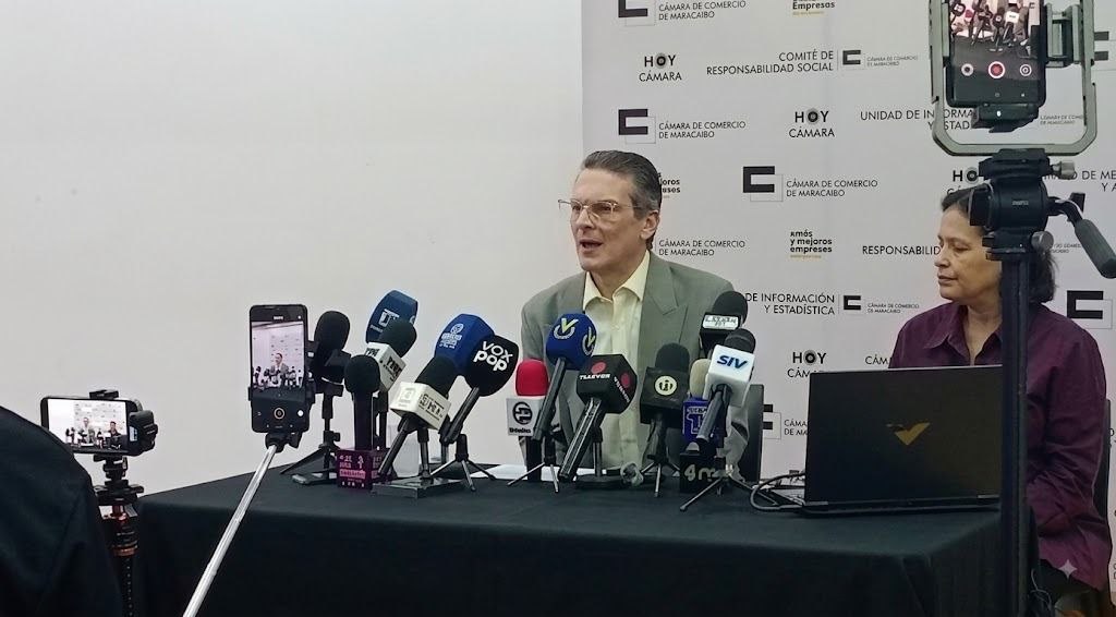 Al menos 38 % de las empresas en Maracaibo han bajado sus santamarías este año