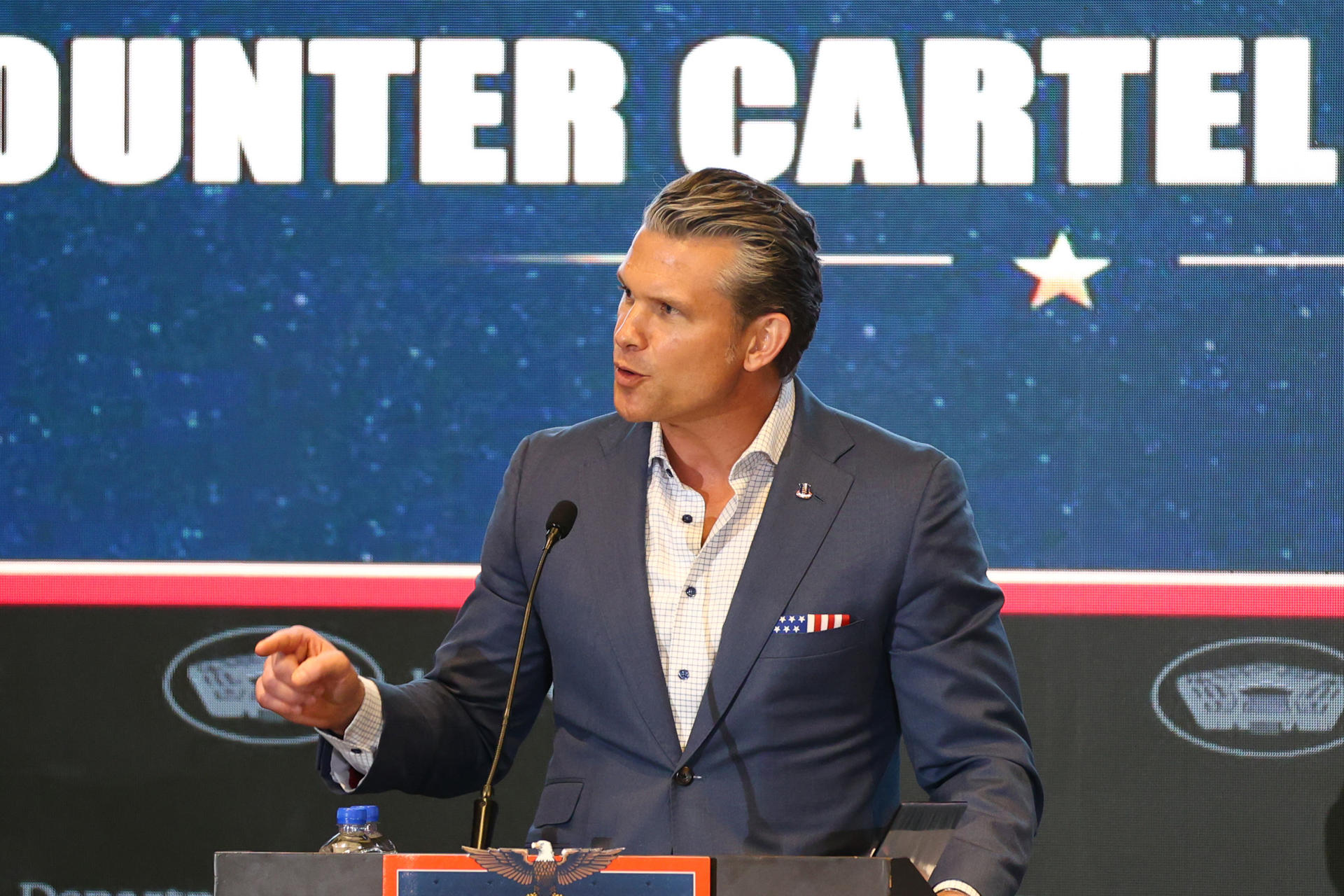 Colombia autorizó operaciones militares conjuntas con EEUU para “destruir terroristas”, confirmó Pete Hegseth
