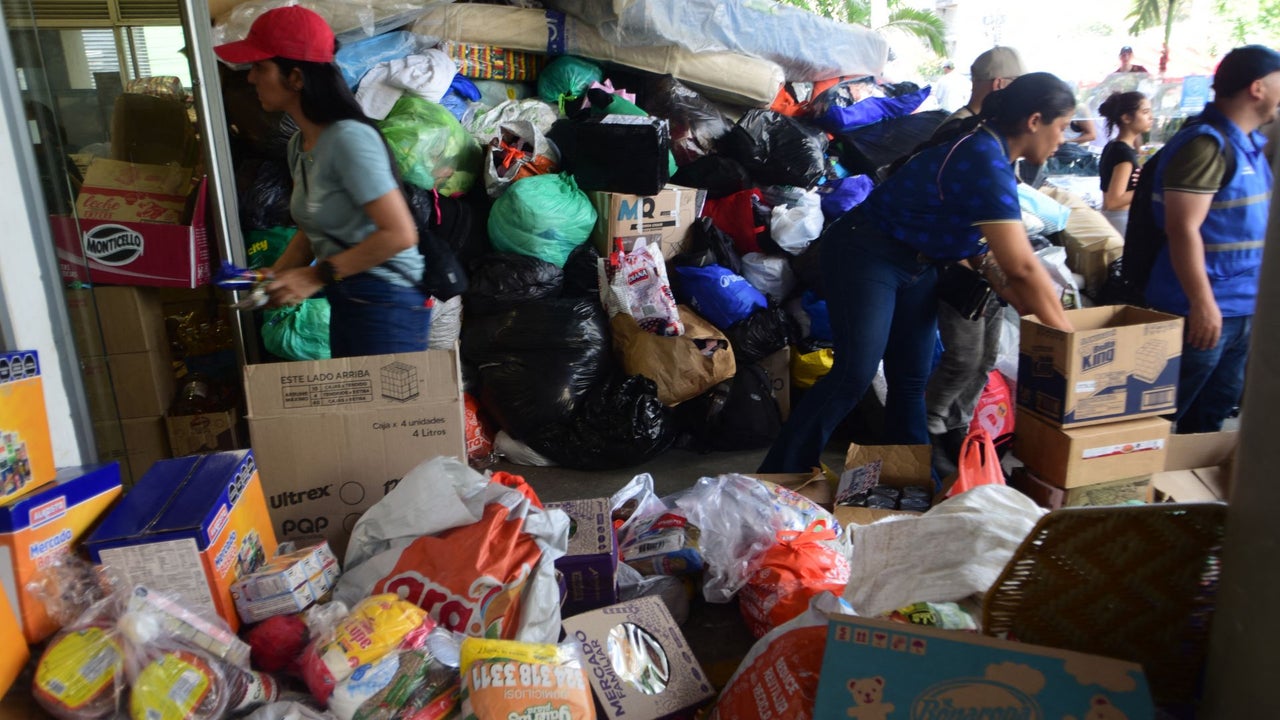Entorno a la solidaridad: así se mueve el pueblo colombiano y el mundo por los afectados del terremoto | NTN24.COM