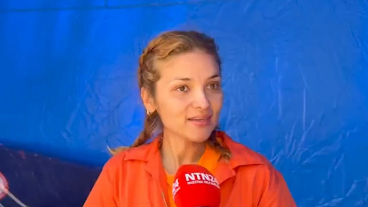 Rescatista venezolana que atendió tragedia de La Guaira lidera equipo de topos en Colombia | NTN24.COM
