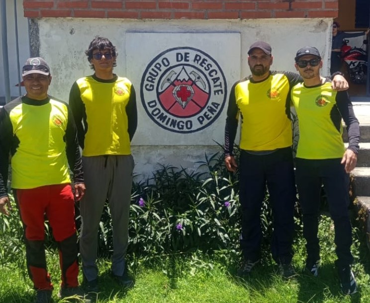 Rescatistas merideños viajan a Colombia para sumarse a labores de búsqueda tras sismo < El Informador Venezuela