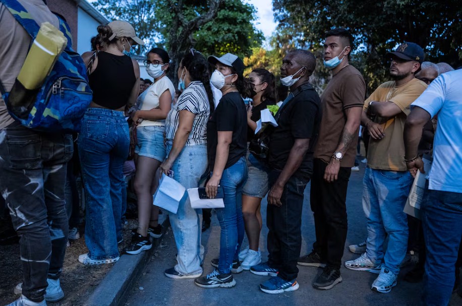 Familias de los fallecidos por el terremoto en Colombia sufren el colapso de las morgues: “Aquí hasta pa’ morirse hay que tener plata”