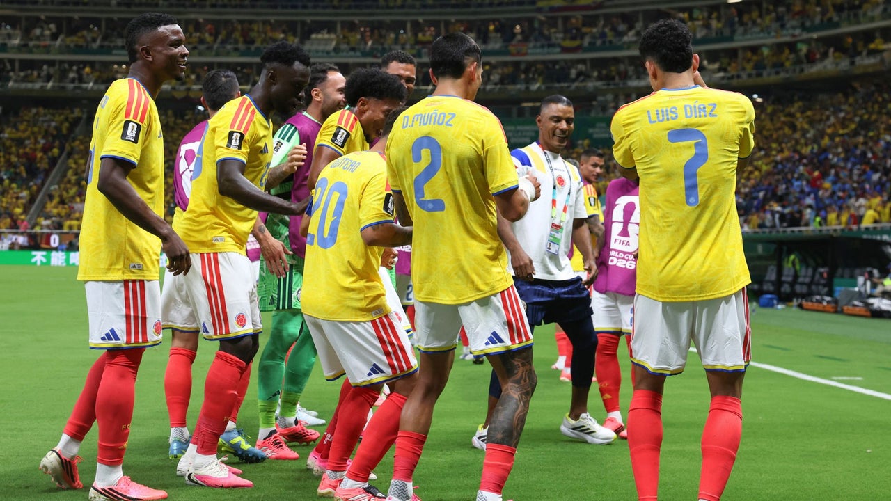 Ante la duda en uno de sus fichajes, el Barcelona pone la mira en un delantero colombiano que estuvo en el Mundial | NTN24.COM