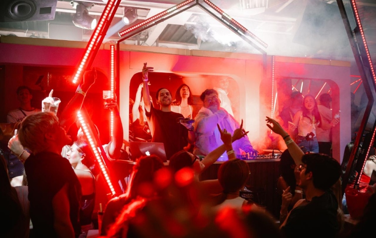 “Noche de Vibras” celebrará la identidad musical venezolana con la fiesta “+58”