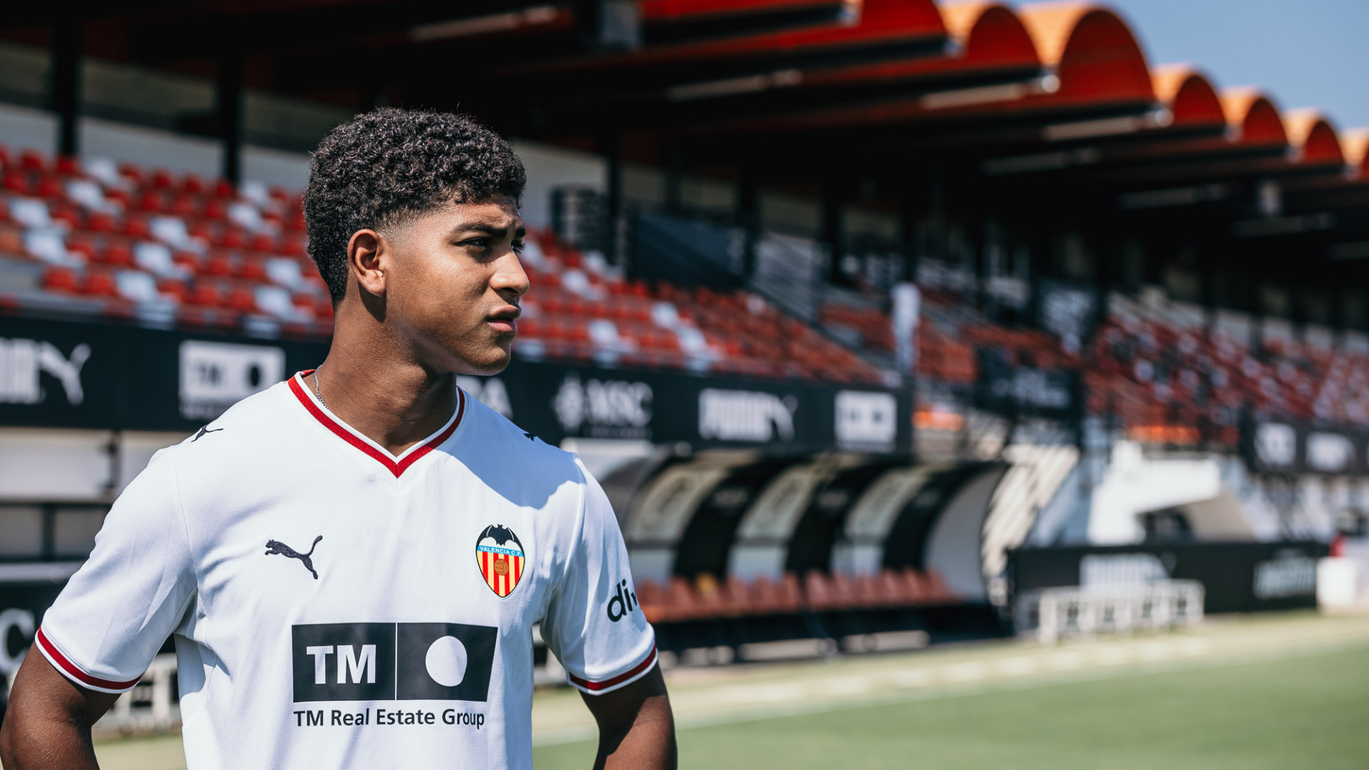 Valencia fichó al venezolano Román Davis, una promesa con experiencia mundialista