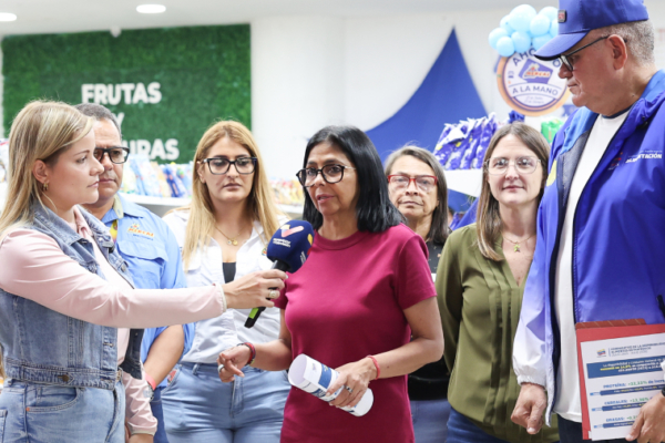 Delcy Rodríguez: Venezuela acumula 21 trimestres de crecimiento económico con alza del consumo – bancaynegocios.com