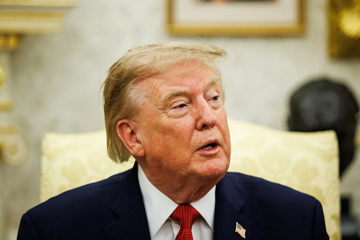 Trump manda a callar a reportera de CNN que le preguntó sobre Corea del Norte