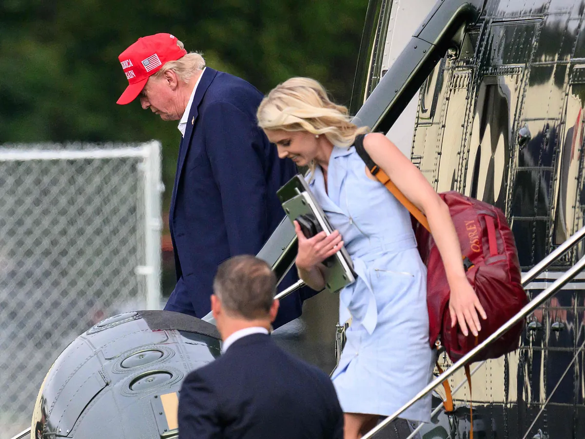 Los ataques a Natalie Harp, la ayudante de Trump, desatan las iras de la Casa Blanca