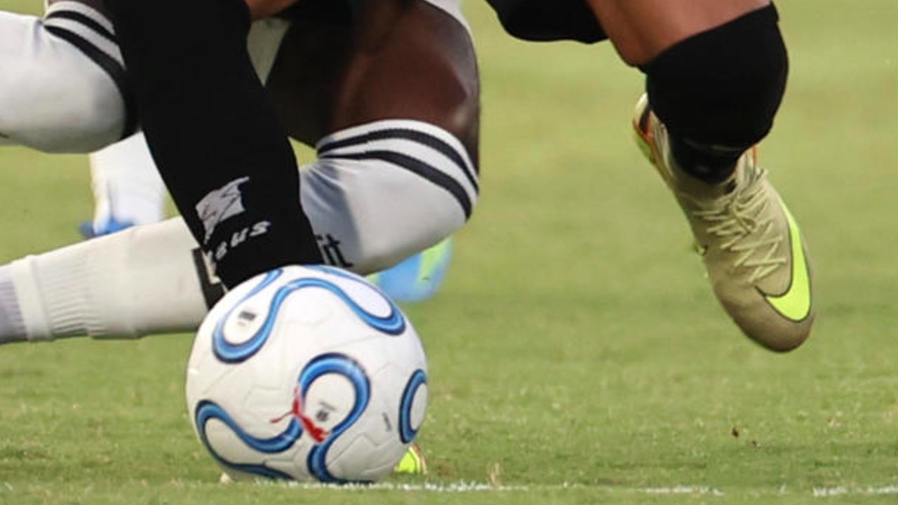 “El peor penalti de la historia”: el insólito cobro en el fútbol venezolano que le da la vuelta al mundo | NTN24.COM