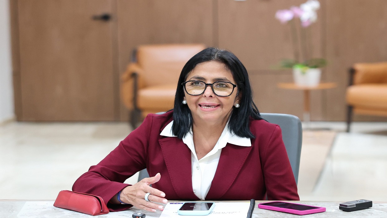 Presidenta Rodríguez anuncia cambio de fecha de la Consulta Popular: Se realizará el 18 de octubre