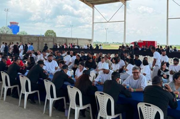 Llegó a Venezuela un nuevo vuelo con deportados desde EEUU: Fueron recibidos en Barcelona