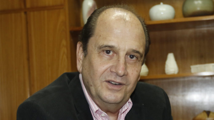 ¿Cómo detener la devaluación en Venezuela?
