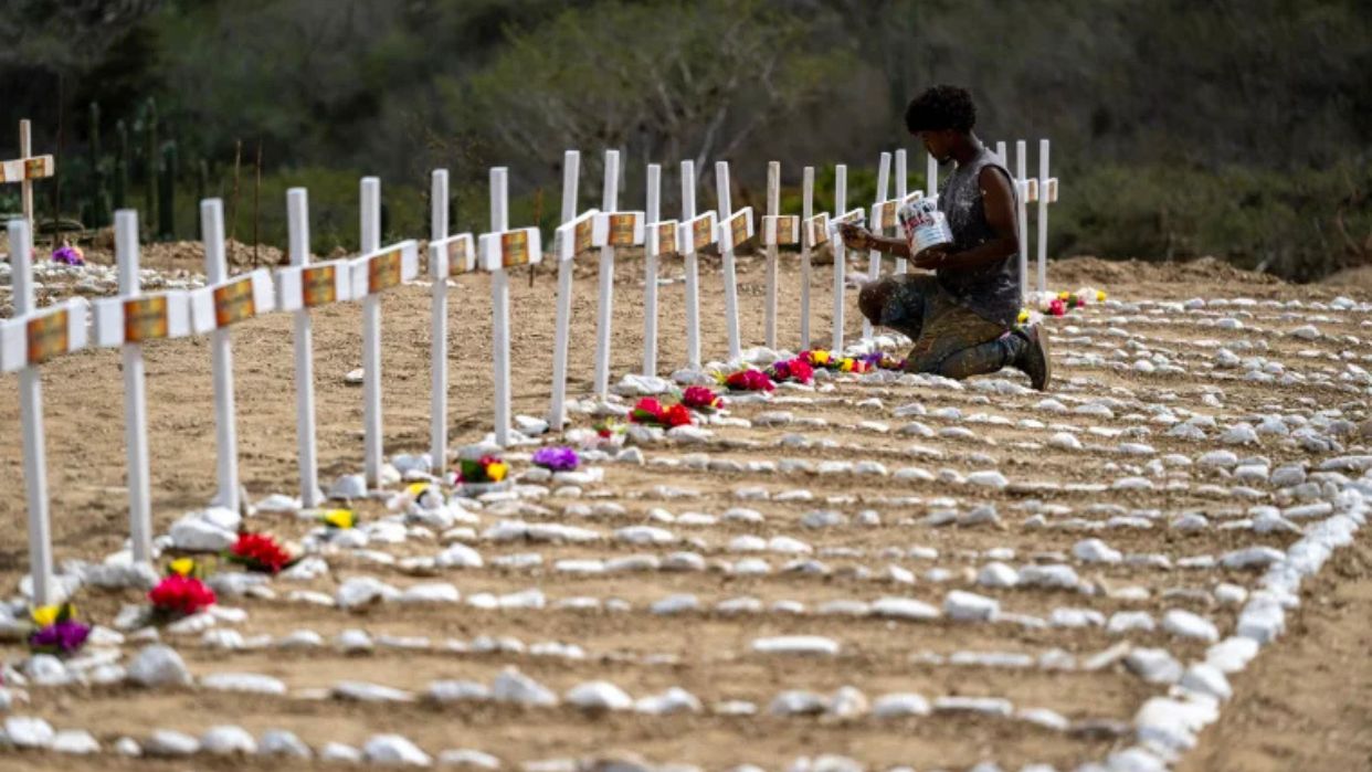 Cuerpos de 40 niños sin reclamar fueron trasladados al cementerio La Esperanza de La Guaira